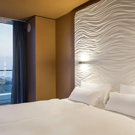 Aja Warnemuende 4*