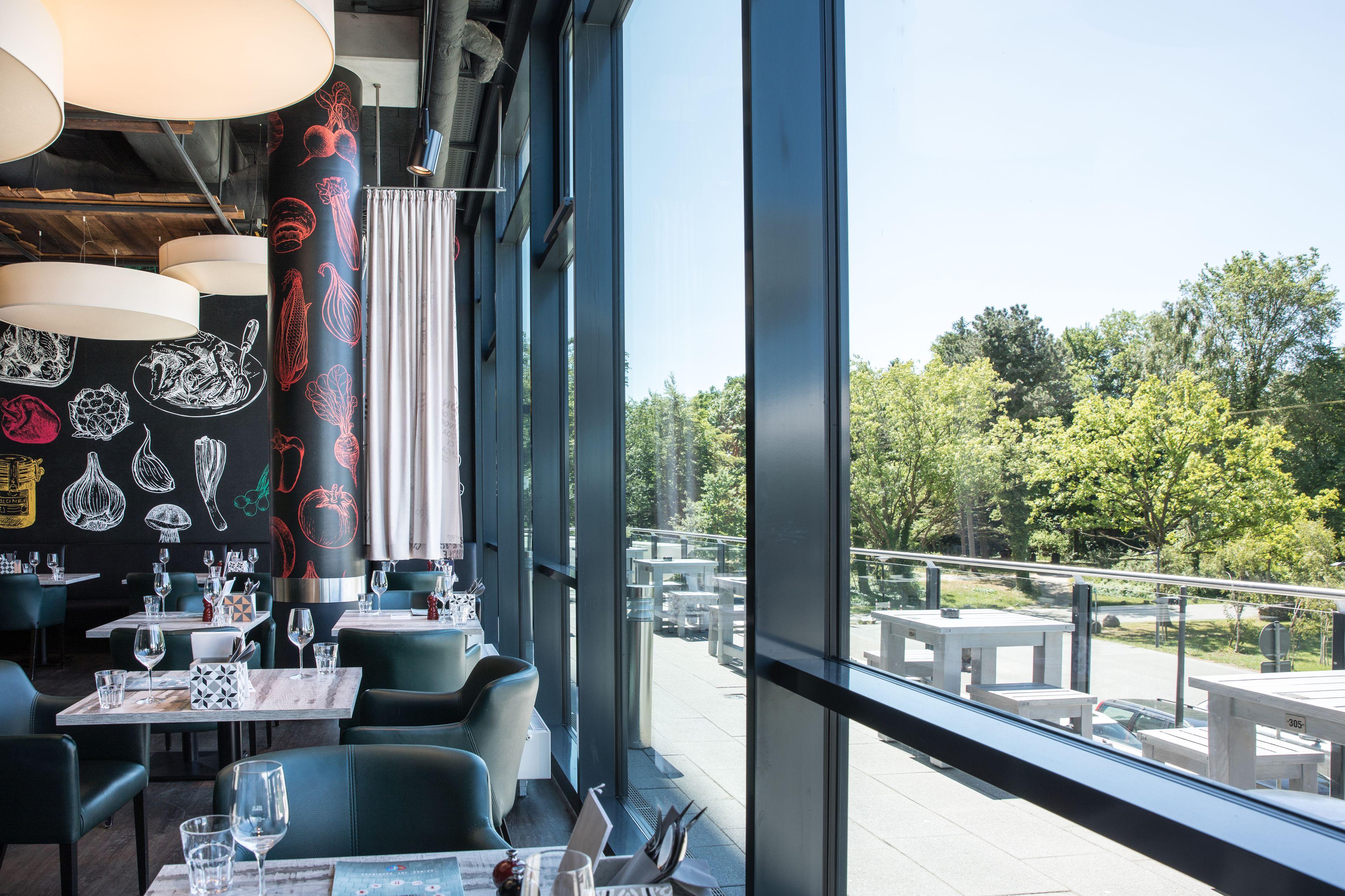 Hotel Aja Warnemünde 4*