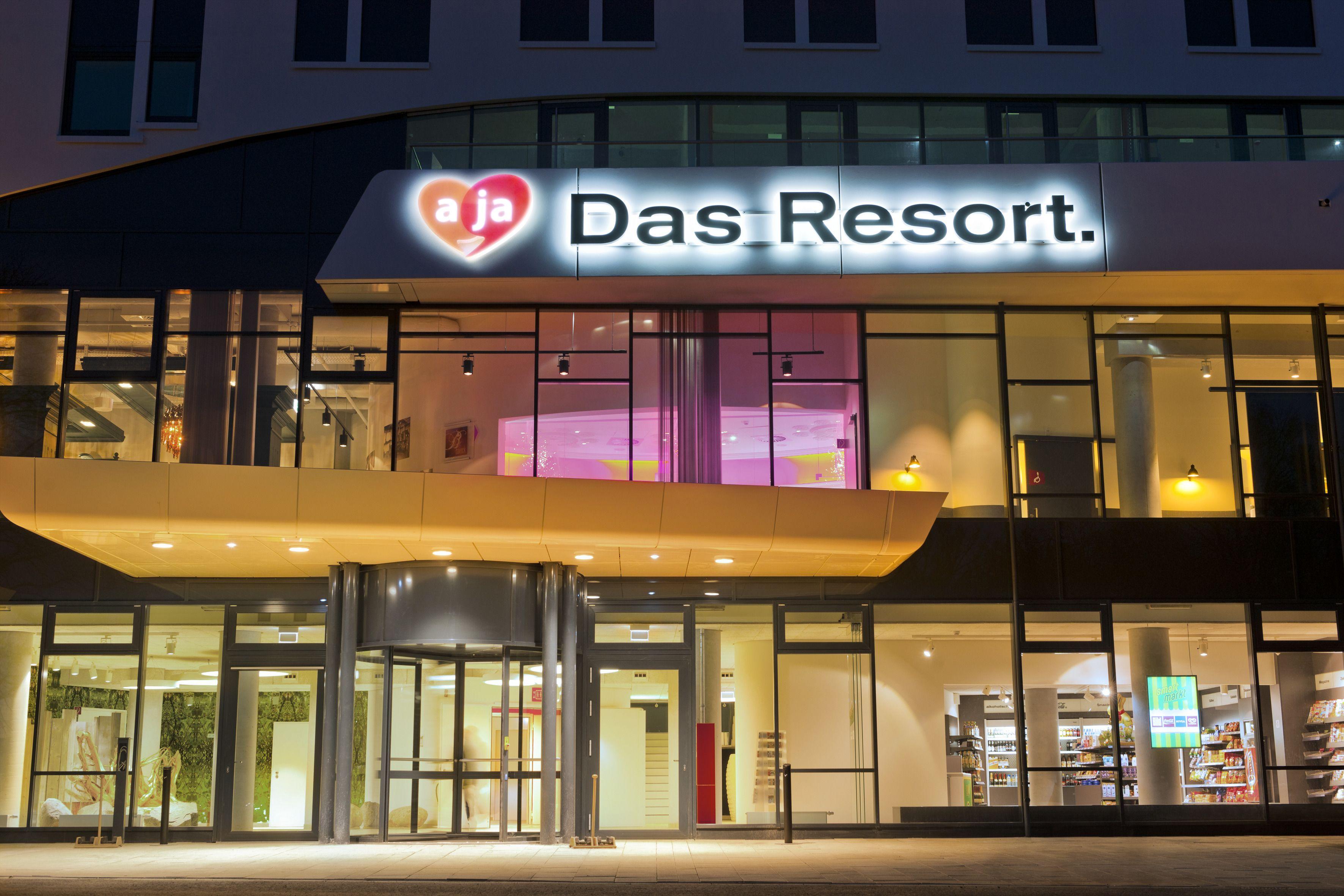 Aja Warnemünde Hotel 4*