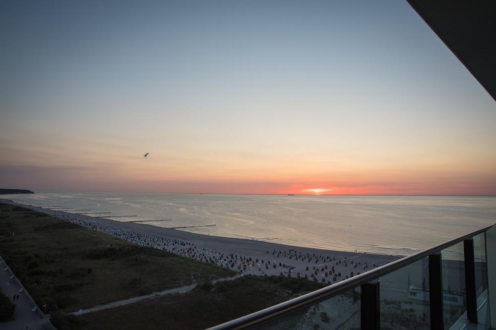 Hotel Aja Warnemünde 4*